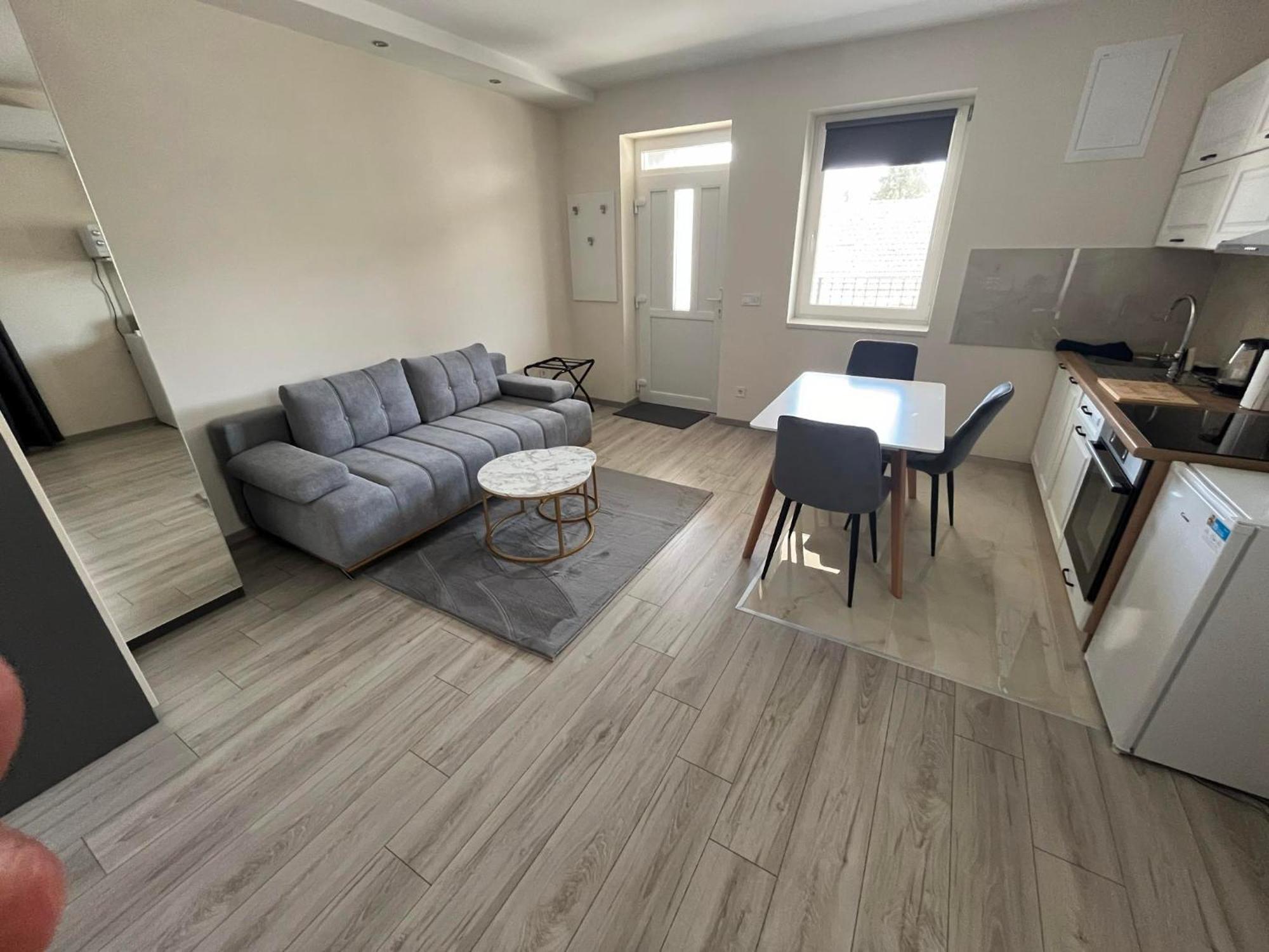 Brill Hotel Bekescsaba Dış mekan fotoğraf
