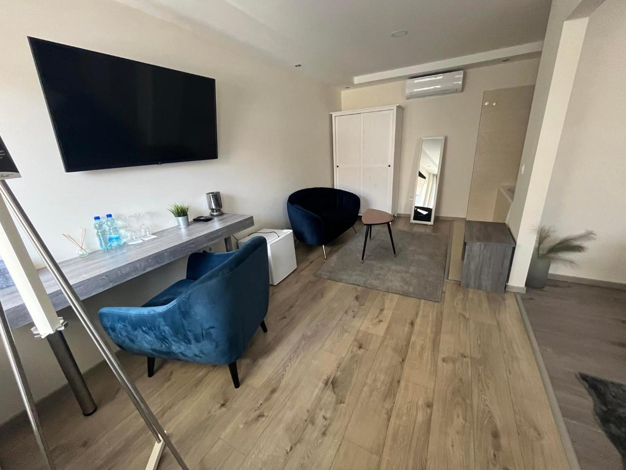 Brill Hotel Bekescsaba Dış mekan fotoğraf